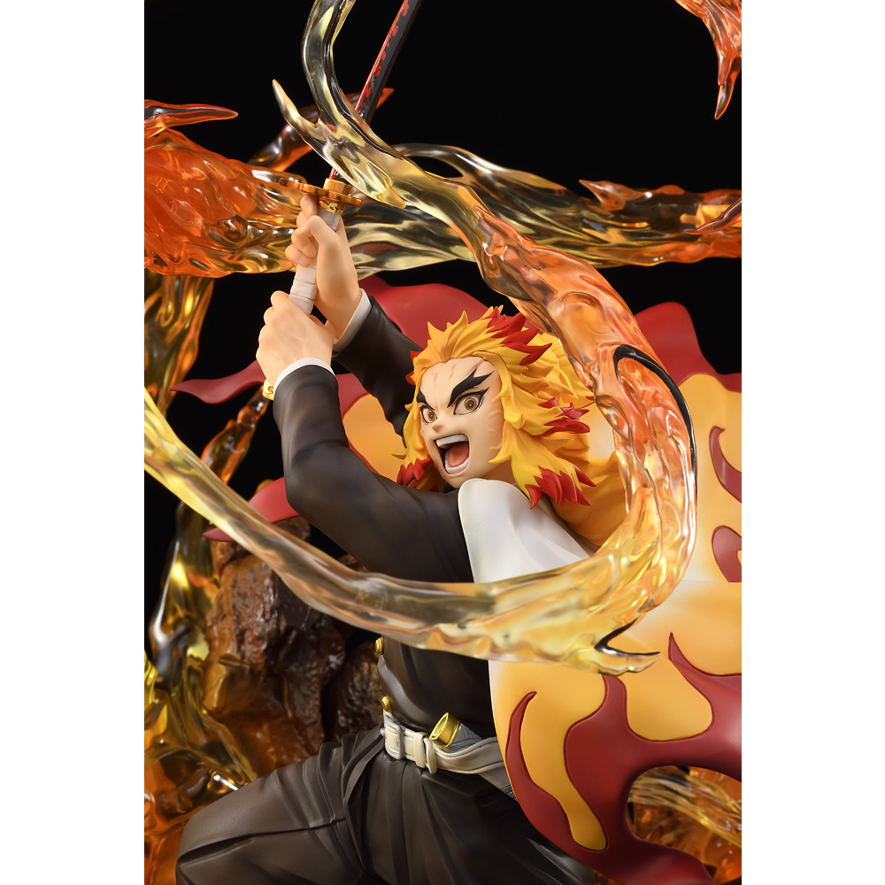 Bellfine: Demon Slayer: Kimetsu no Yaiba - Kyojuro Rengoku Battle Stance DX Ver 1/8 Scale Figure (ONLINE ORDER ONLY)