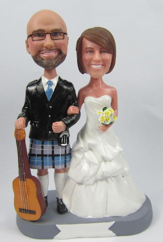 Wedding Couple Bobblehead #25 (ONLINE ORDER ONLY)