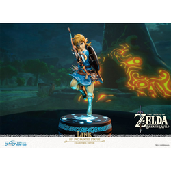 First 4 Figures: The Legend of Zelda: Breath of the Wild - Link Statue (ONLINE ORDER ONLY)