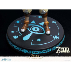 First 4 Figures: The Legend of Zelda: Breath of the Wild - Zelda Statue (ONLINE ORDER ONLY)