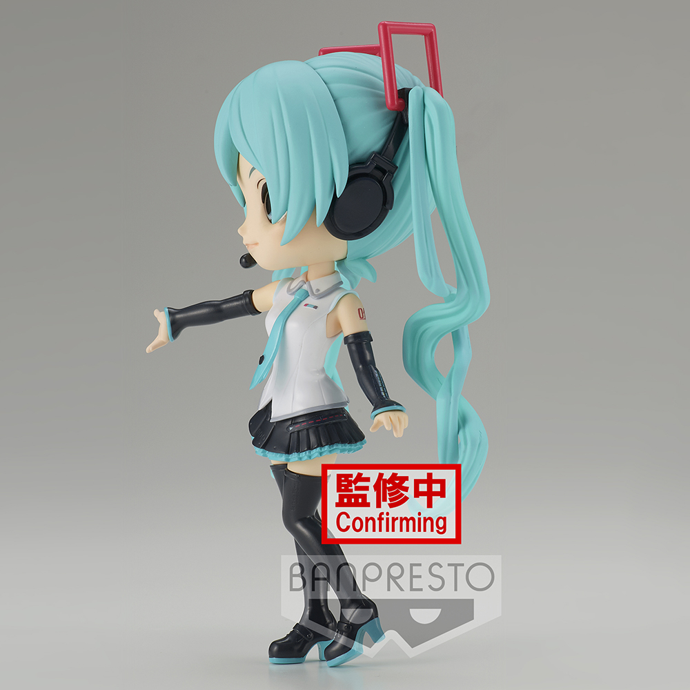 Banpresto Q Posket: Vocaloid - Hatsune Miku V4X Style (Ver. A) (ONLINE ORDER ONLY)
