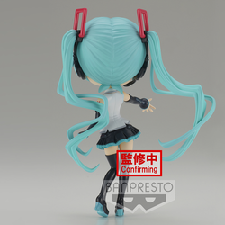 Banpresto Q Posket: Vocaloid - Hatsune Miku V4X Style (Ver. A) (ONLINE ORDER ONLY)