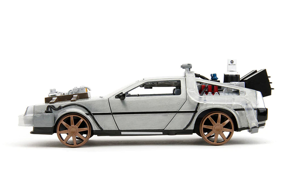 Back to the Future Part III (rail version) die-cast 1:24 scale "Hollywood Rides" light-up DeLorean Time Machine (ONLINE ORDER ONLY)