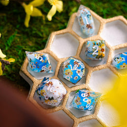 Bees And Flower Handmade Resin DND Dice Set (ONLINE ORDER ONLY)