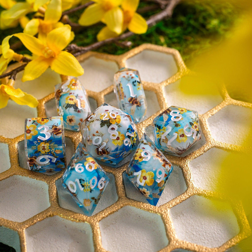 Bees And Flower Handmade Resin DND Dice Set (ONLINE ORDER ONLY)