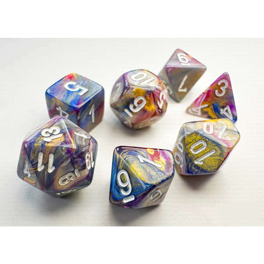 CHX20440 Carousel Festive Mini Dice with White Numbers 10mm (3/8in) Set of 7 (ONLINE ORDER ONLY)
