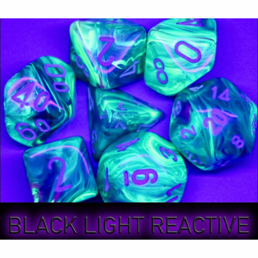 CHX22546 Waterlily Festive Mega-Hedral Dice with White Colored Numbers 20mm (25/32in) Set of 7 (ONLINE ORDER ONLY)