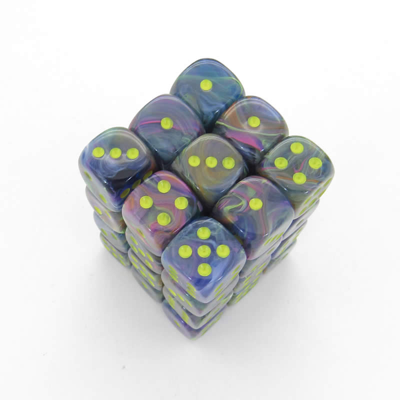 CHX27849 Rio Festive Dice with Yellow Pips D6 12mm (1/2in) Pack of 36 (ONLINE ORDER ONLY)