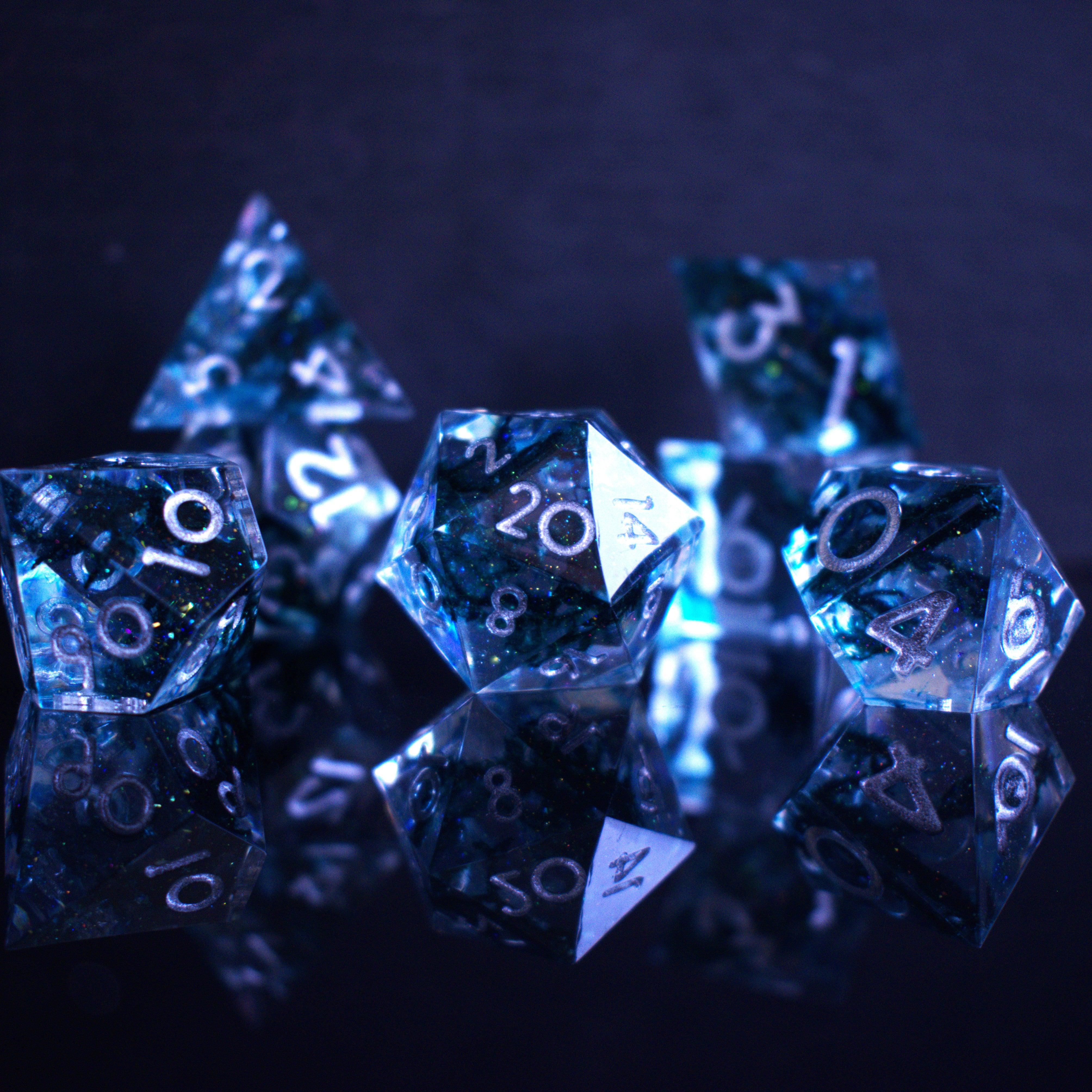 Dark Tide Sharp-Edged Resin Dice Set (ONLINE ORDER ONLY)