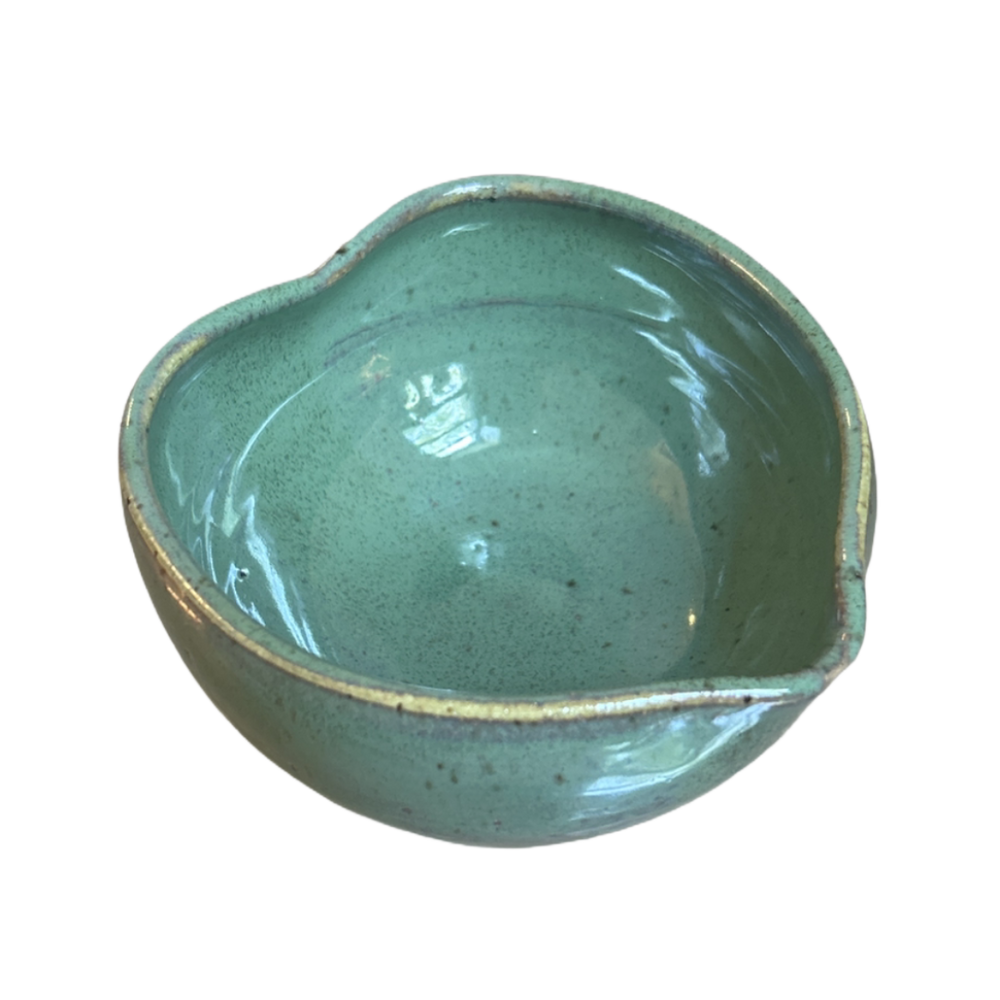Handcrafted Heart-Shaped Matcha Bowl (ONLINE ORDER ONLY)