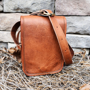 The Pathfinder Leather Flap Satchel - Small (ONLINE ORDER ONLY)
