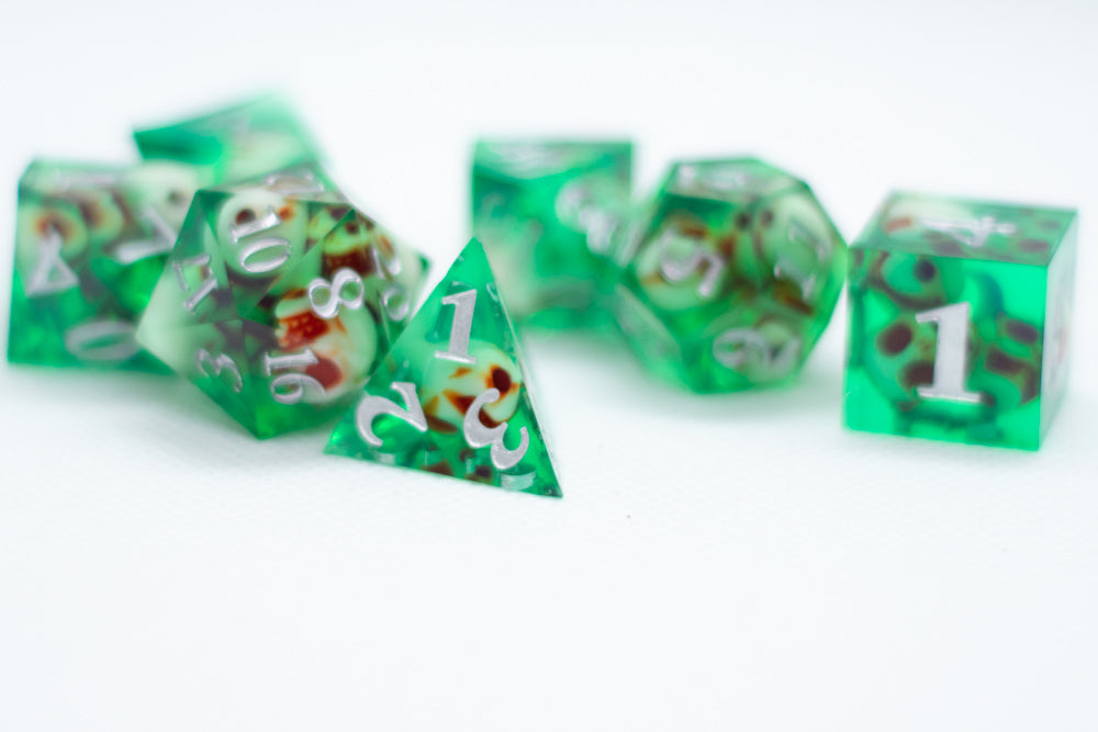 Teal Green Skull Inclusion 7-Dice Set Resin Sharp Edge RPG DND (Limited Stock) (Online Only)