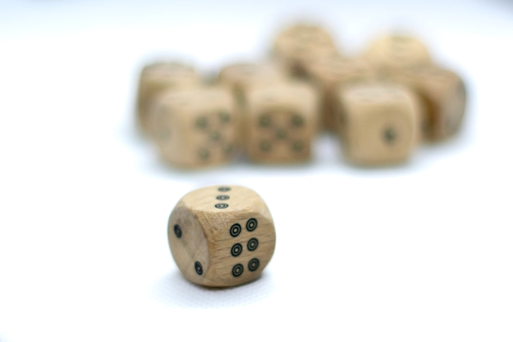 Birds-Eye Wooden 16mm d6 Dice w/ Black Dots Rounded Corners (sold per die) - Wood Dice (Online Only)