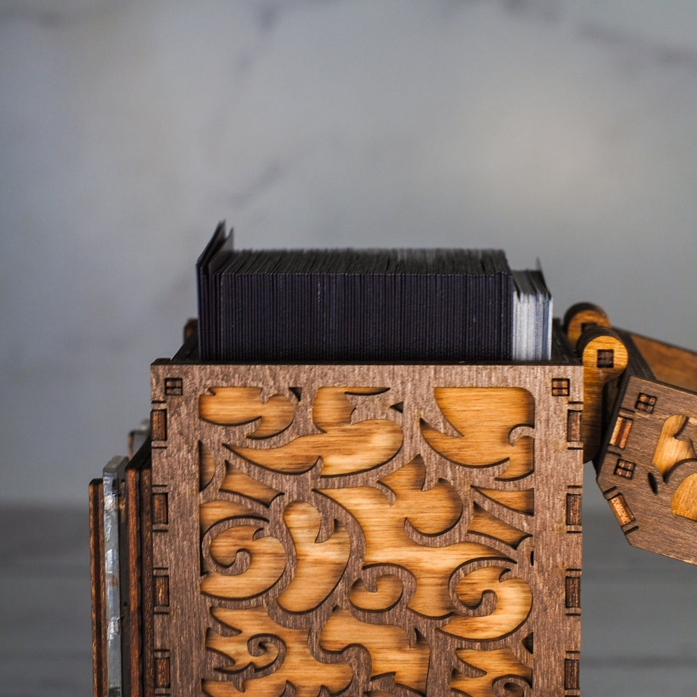 Commander Deck Box (ONLINE ORDER ONLY)