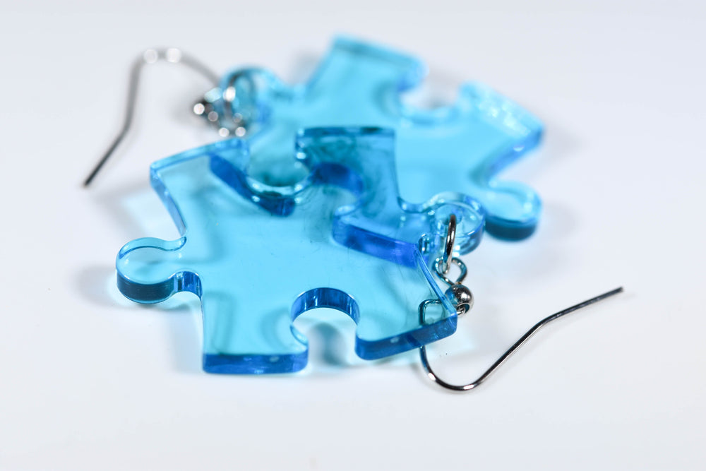 Earrings Translucent Puzzle Piece Pair (Blue) [6] (Online Only)
