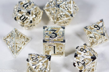 (Elvish White) Deadly Dragon Dice: Shards of Oblivion Hollow Metal (Online Only)