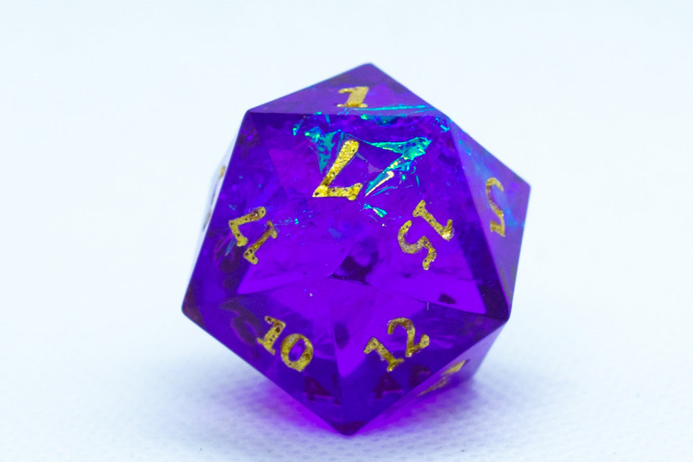 Pinnacle of Purple Sharp Edge Resin d6 / d20-Dice (Purple w/ Gold Numbers) (Online Only)