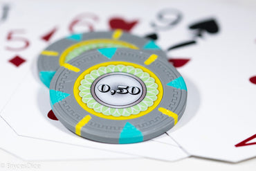 13.5g 'Basic' Poker Chip (0,50) Grey/Yellow/Blue (Online Only)