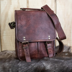 "D&D Ultimate Campaign" Leather Bag (v.2) (ONLINE ORDER ONLY)