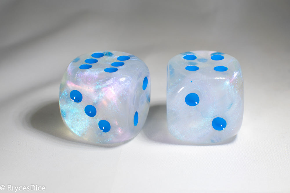 Borealis Icicle /light blue 7-Dice / 16mm / 12mm / 30mm Luminary (Online Only)