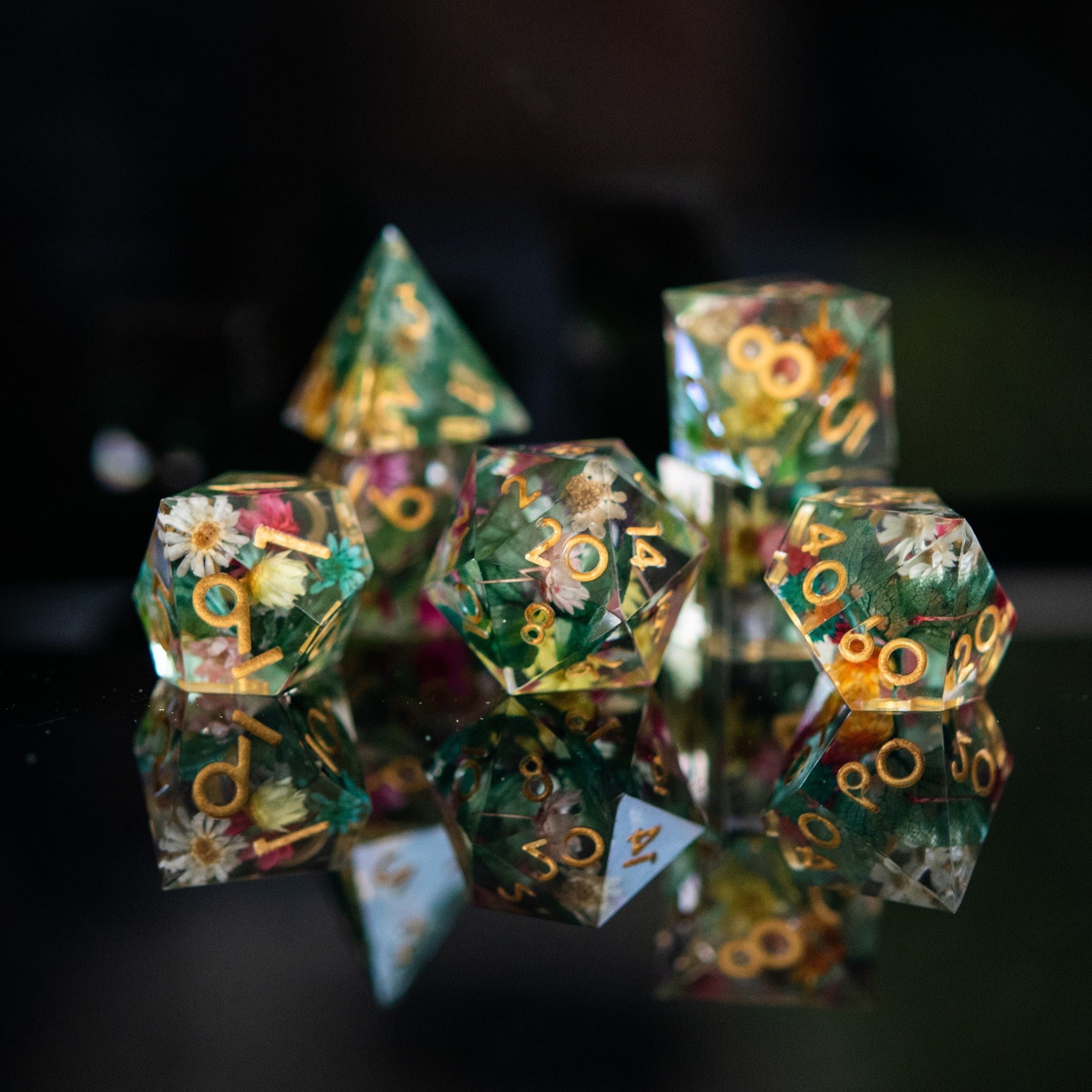 Botanical Gardens Sharp-Edged Resin Dice Set (ONLINE ORDER ONLY)