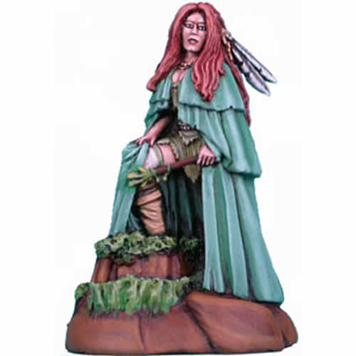 DSM1132 Female Druid with Wand Miniature Elmore Masterwork (ONLINE ORDER ONLY)