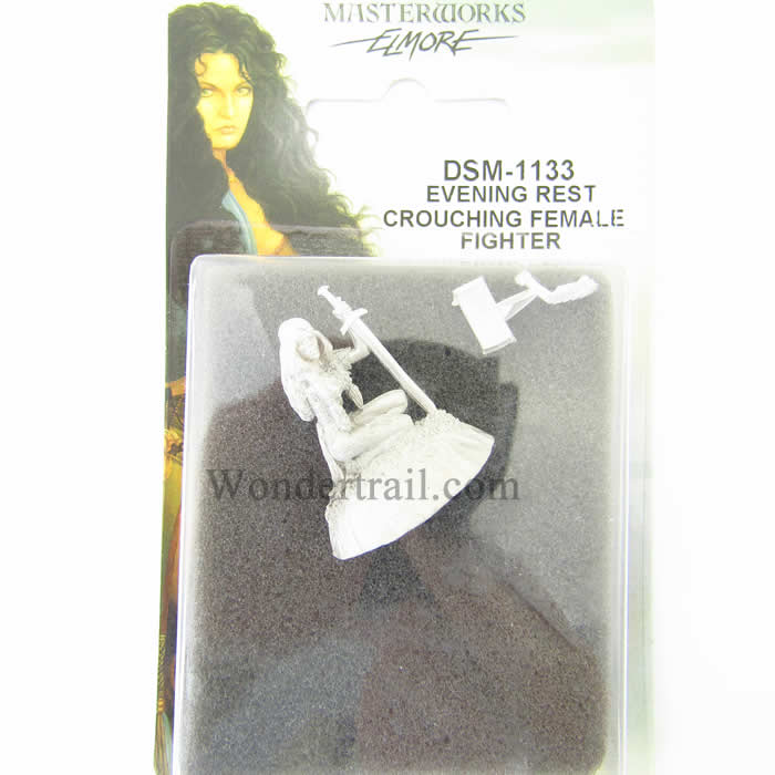 DSM1133 Evening Rest Crouching Female Warrior Miniature (ONLINE ORDER ONLY)