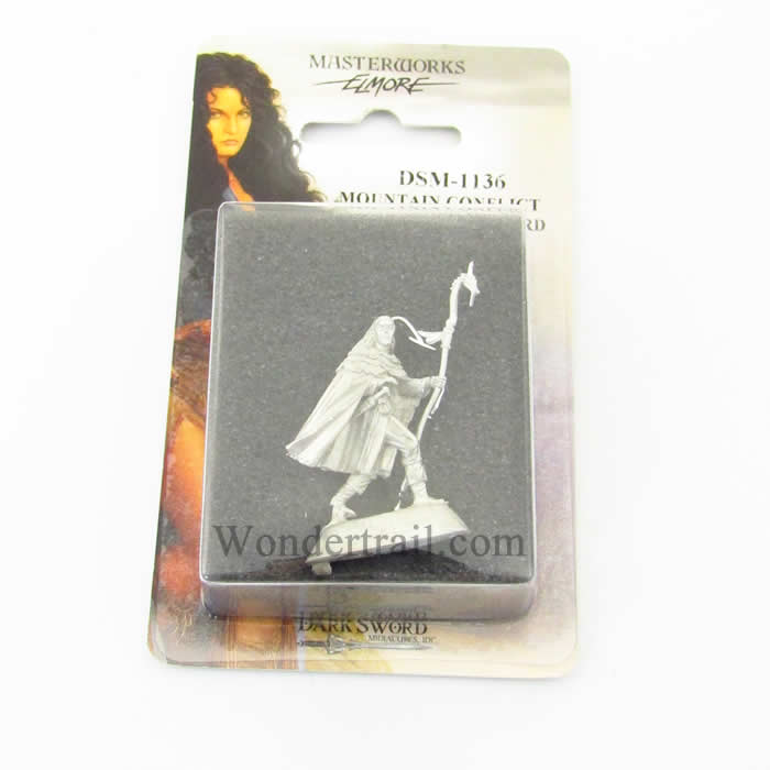 DSM1136 Male Wizard With Staff Mountain Conflict Miniature (ONLINE ORDER ONLY)