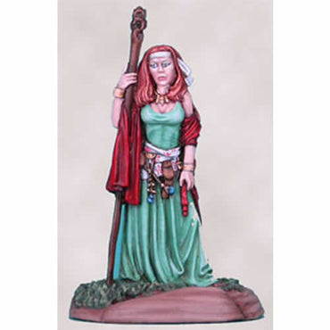 DSM1148 Female Magic User with Staff Miniature Elmore Masterwork (ONLINE ORDER ONLY)