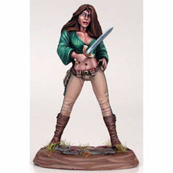 DSM1150 Female Thief Miniature Elmore Masterwork Dark Sword Miniatures (ONLINE ORDER ONLY)