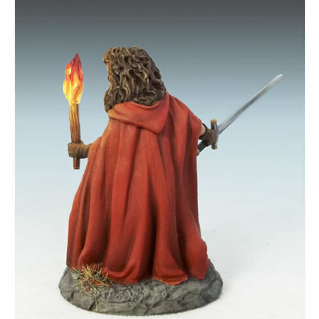 DSM1183 Female Rogue with Sword Miniature Elmore Masterwork (ONLINE ORDER ONLY)
