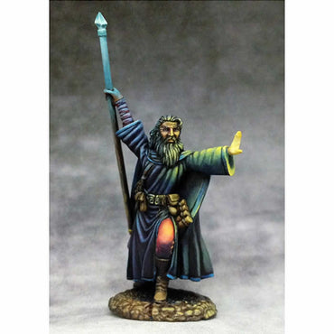 DSM1195 Male Mage With Staff Miniature Elmore Masterworks (ONLINE ORDER ONLY)