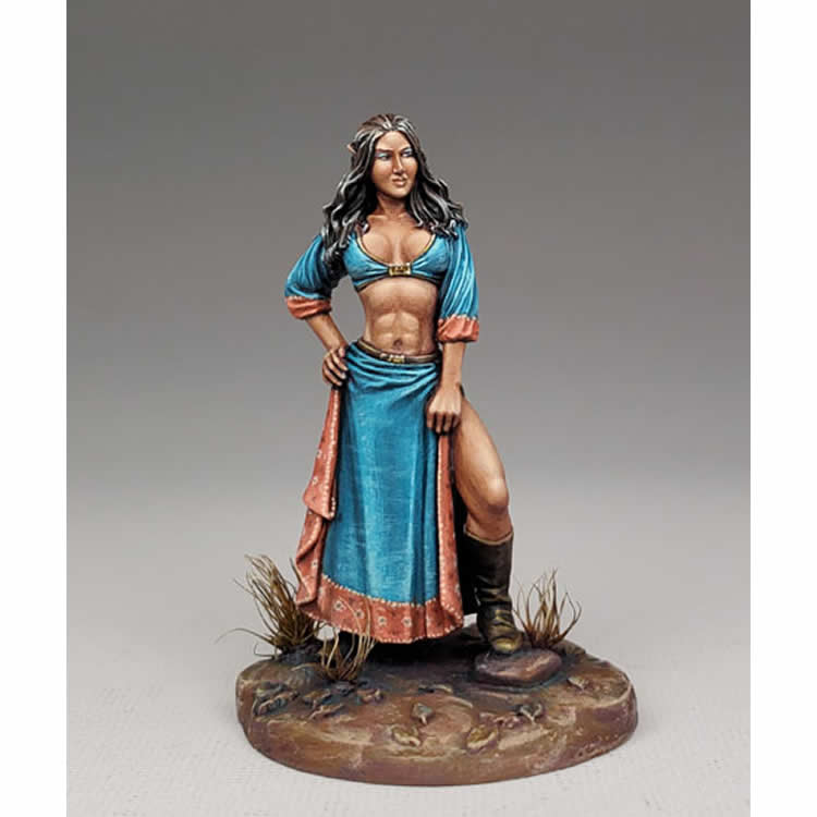 DSM1198 Female Elven Mage Miniature Figurine Elmore Masterworks (ONLINE ORDER ONLY)