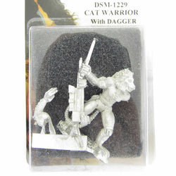 DSM1229 Cat Warrior With Dagger Miniature Elmore Masterwork (ONLINE ORDER ONLY)