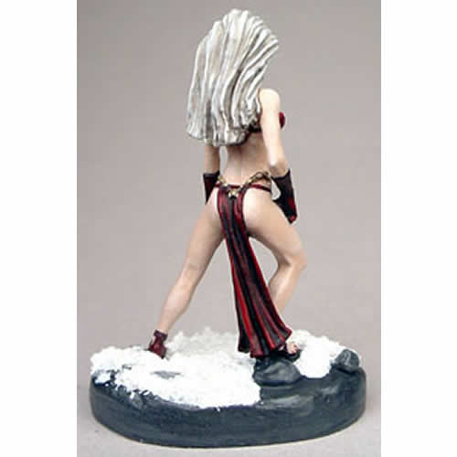 DSM2107 Black Witch Miniature Parkinson Masterworks Dark Sword (ONLINE ORDER ONLY)