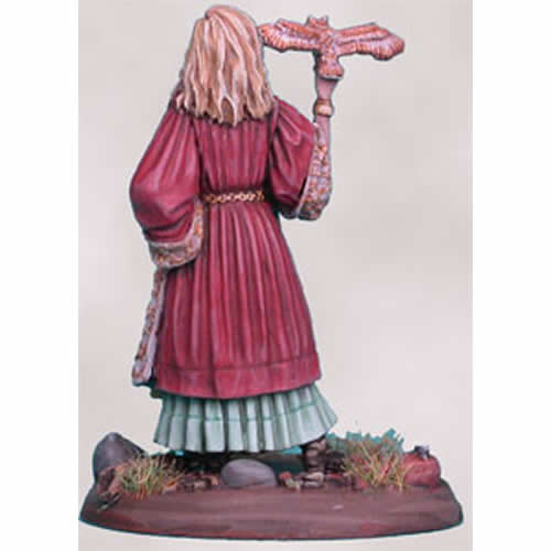 DSM2116 Female Mage With Owl Miniature Parkinson Masterworks (ONLINE ORDER ONLY)