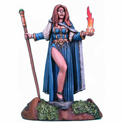 DSM3101 Female Mage with Staff Miniature Caldwell Masterworks (ONLINE ORDER ONLY)