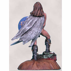 DSM3106 Dragon Blood Female Warrior with Sword Miniature (ONLINE ORDER ONLY)