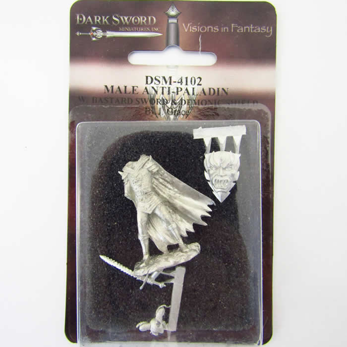 DSM4102 Male Anti-Paladin With Bastard Sword Miniature (ONLINE ORDER ONLY)