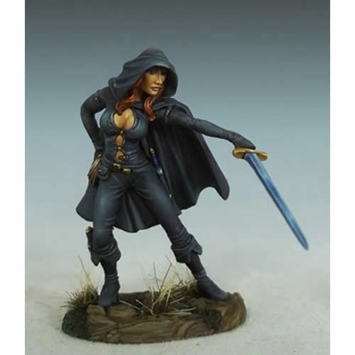DSM4108 Female Assassin Miniature Easley Masterworks (ONLINE ORDER ONLY)