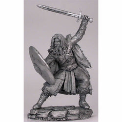 DSM5015 Wildling Warrior with Long Sword and Shield Miniature (ONLINE ORDER ONLY)