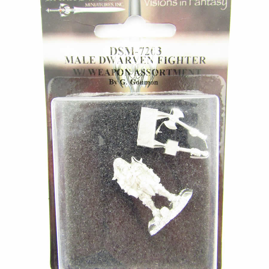 DSM7203 Male Swarven Fighter with Weapon Assortment Miniature (ONLINE ORDER ONLY)