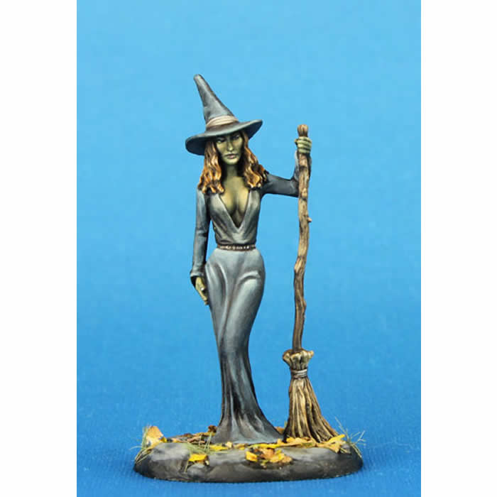 DSM7335 Female Pinup Witch Miniature Visions In Fantasy Dark Sword Miniatures (ONLINE ORDER ONLY)