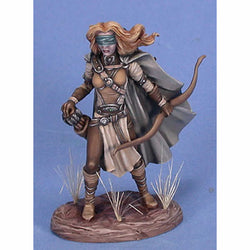 DSM7418 Female Blind Warrior Miniature Visions In Fantasy Dark Sword (ONLINE ORDER ONLY)