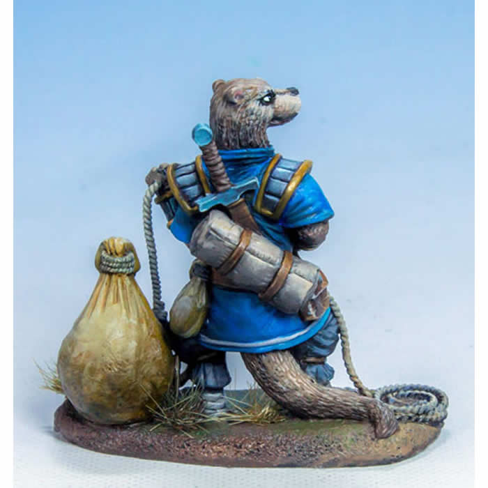 DSM8088 Otter Roque With Loot Miniature Critter Kingdoms (ONLINE ORDER ONLY)