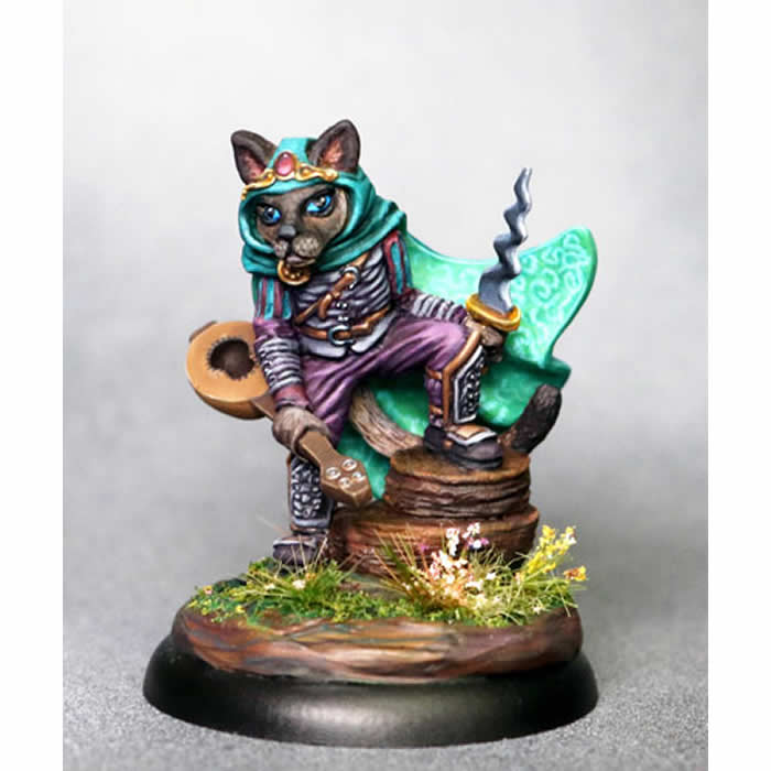 DSM8104 Frankie Cat Rogue with Dagger Miniature Critter Kingdoms (ONLINE ORDER ONLY)