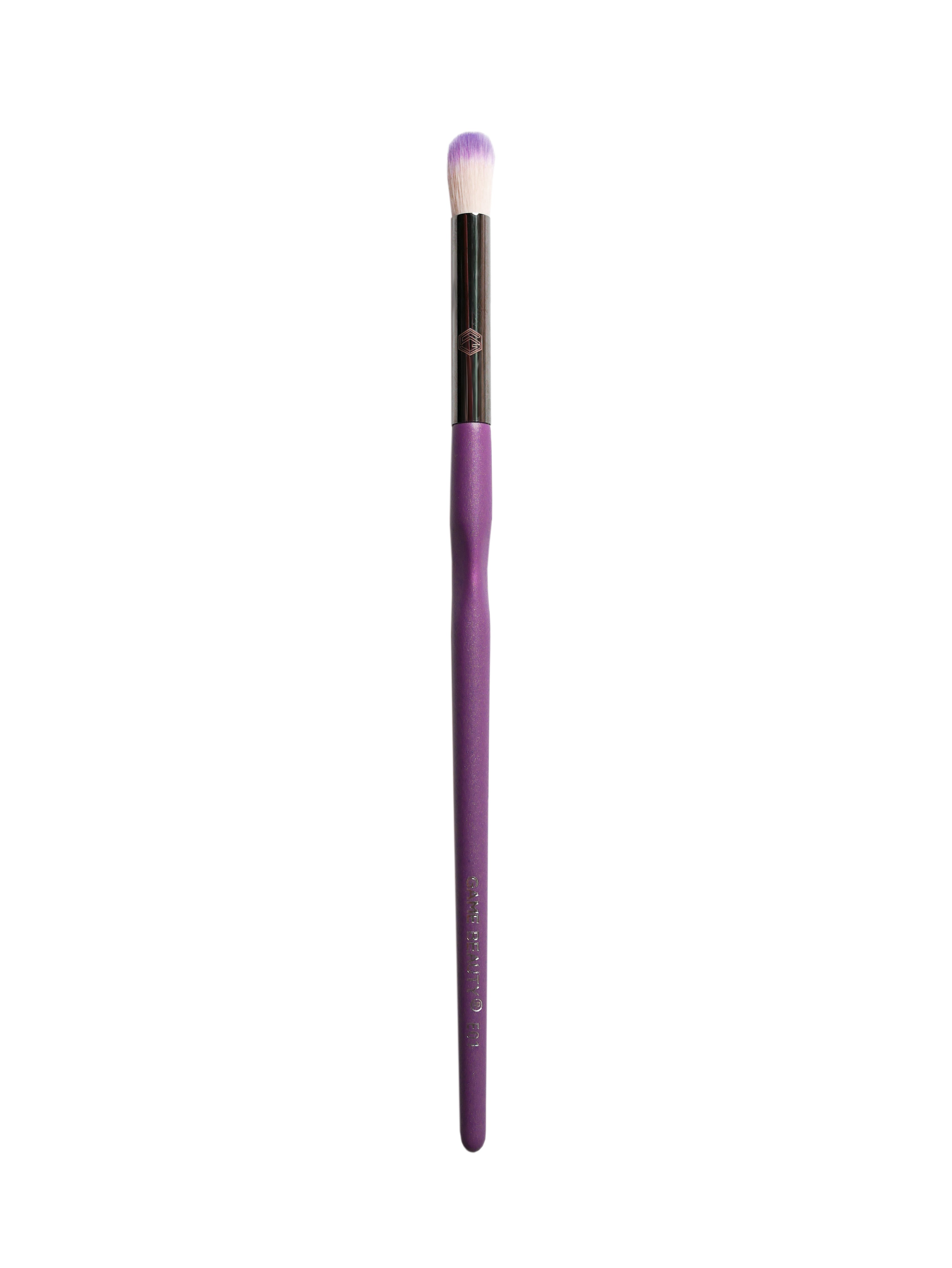 E01 - Firm Blending Shadow Brush (ONLINE ORDER ONLY)