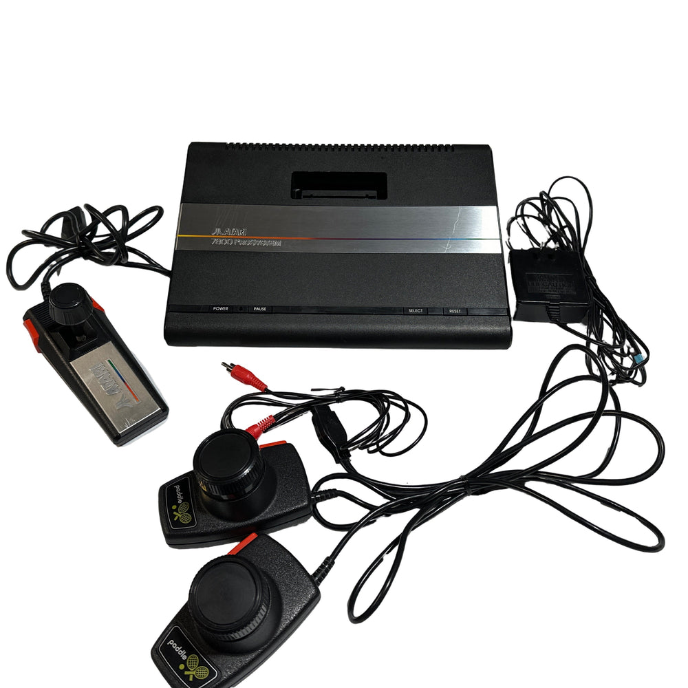 Atari 7800 True Retro Gaming Machine - Atari 7800 (ONLINE ORDER ONLY)
