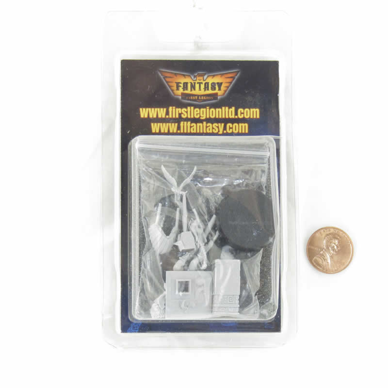 FLM28036 Female Priest with Bird Figure Kit 28mm Heroic Scale Miniature Unpainted (ONLINE ORDER ONLY)