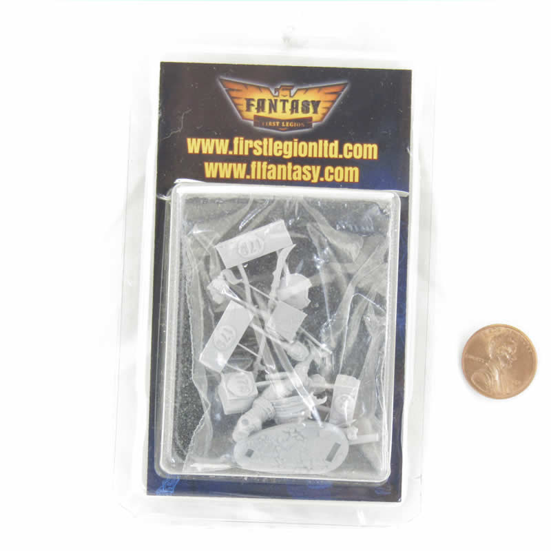 FLM28179 Female Warrior Figure Kit 28mm Heroic Scale Miniature Unpainted (ONLINE ORDER ONLY)